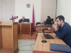 Суд отложил заседание по иску Роберта Кочаряна против Сильвы Амбарцумян на полгода